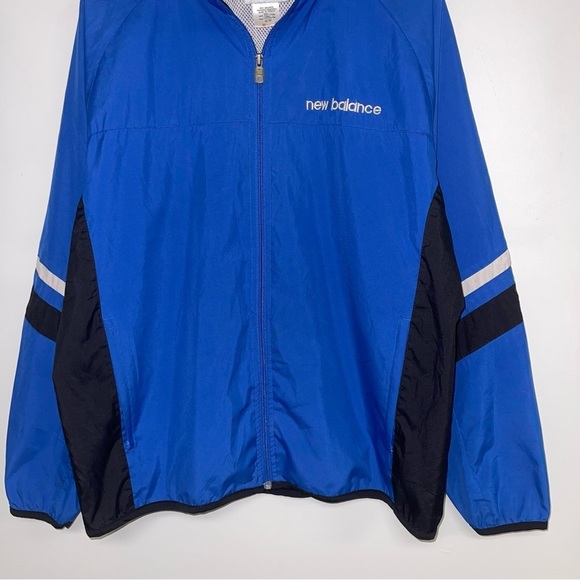 New Balance Vintage Windbreaker  Men’s Size Medium Blue Black Lightweight Jacket - Picture 3 of 6